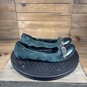 AGL Women’s 7 Attilio Giusti Leombruni Green Suede Cap Toe Ballet Flats 37.5